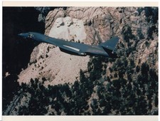 2000s USAF B-1B Lancer Bomber in Low Level Flight 8.5x11 Original Photo #1