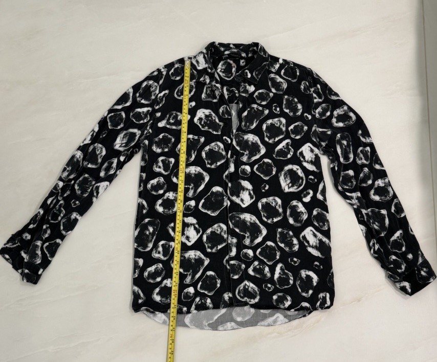 Zara Men’s Button Down Shirt Size S Black White Abstract Print Long Sleeve image 4