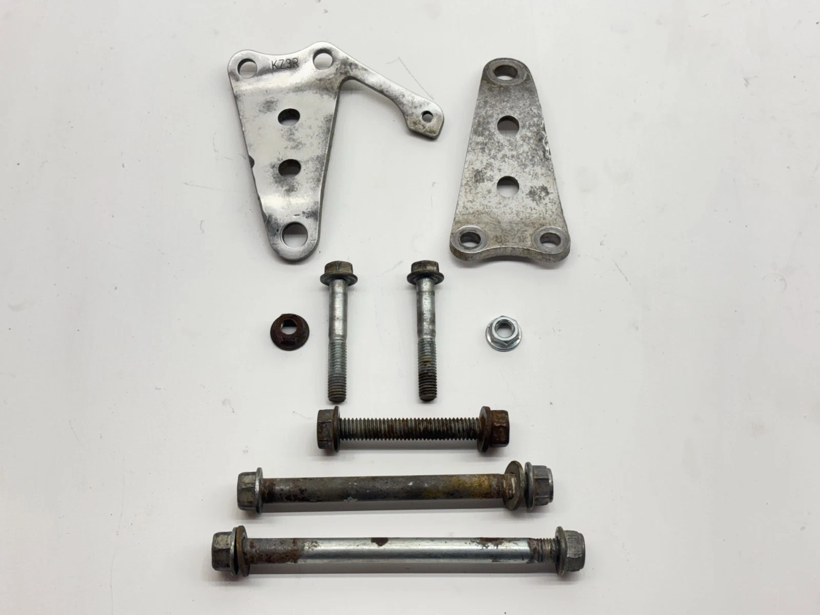 1999 Honda CR250R Motor Mounts Engine Brackets Hangers Bolt Assembly Dirt Bike