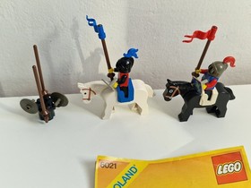 Lego Vintage Set Legoland Castle 6021 Jousting Knights, with instructions