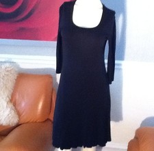 LAUREN RALPH LAUREN - BLACK 3/4 SLEEVE DRESS WITH PLEATED AT THE BOTTOM SIZE-M