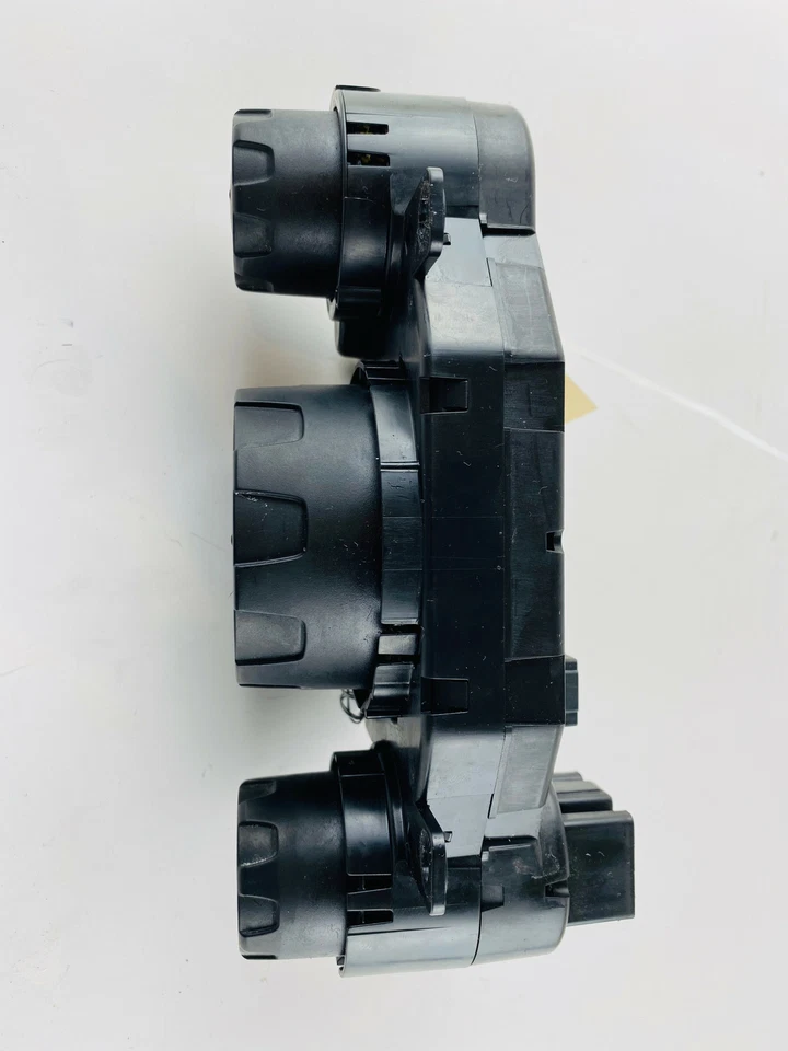 2011-2013 Ford Fiesta AC Heater Temperature Climate Control AE83 19980 AH OEM - Image 4 of 4