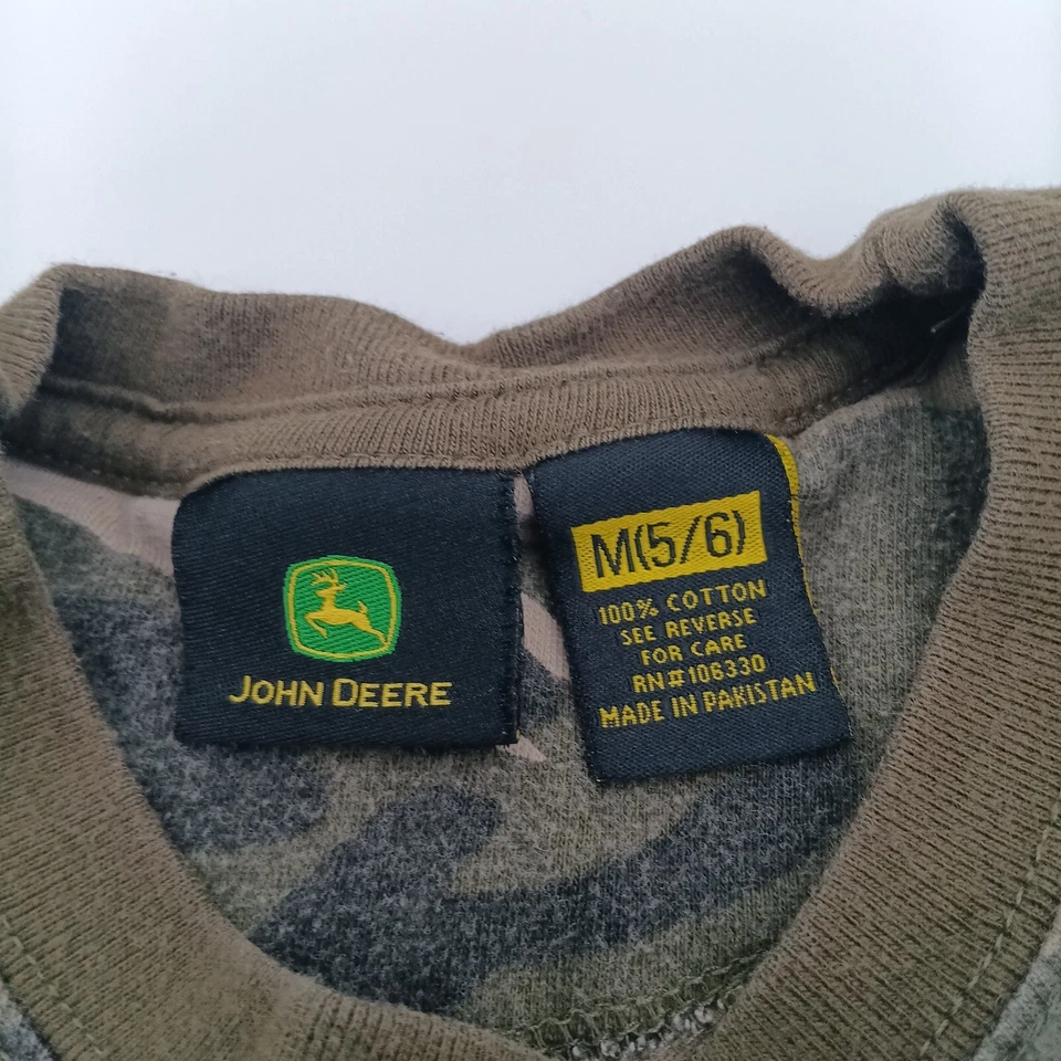 John Deere Shirt Boy's Medium 5/6 Green Camo I Make Dirt Look Good Slogan Tee - Image 2 of 4