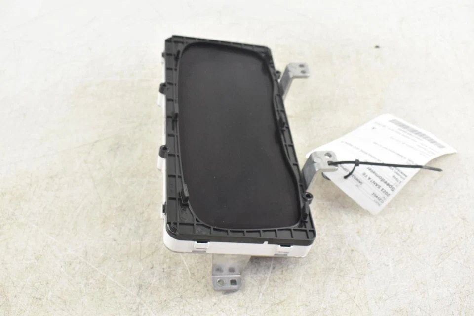 2023 Hyundai Santa Fe Speedometer Cluster 12.3 Display ID 94081S2010 Used - Image 2 of 4