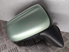 Retroviseur droit (ou coque) Mazda PREMACY