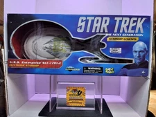 2012 ART ASYLUM DIAMOND SELECT STAR TREK USS ENTERPRISE NCC-1701-E NEMESIS 