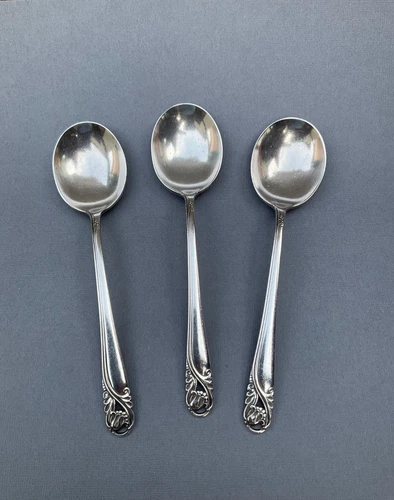 International Sterling Silver Soup Spoons - Set of 3 - Spring Glory - 118 grams