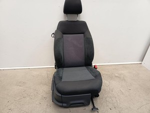 VW Polo 6R orig Sitz vorn rechts 3türer Beifahrersitz Alcantara Bj 2011