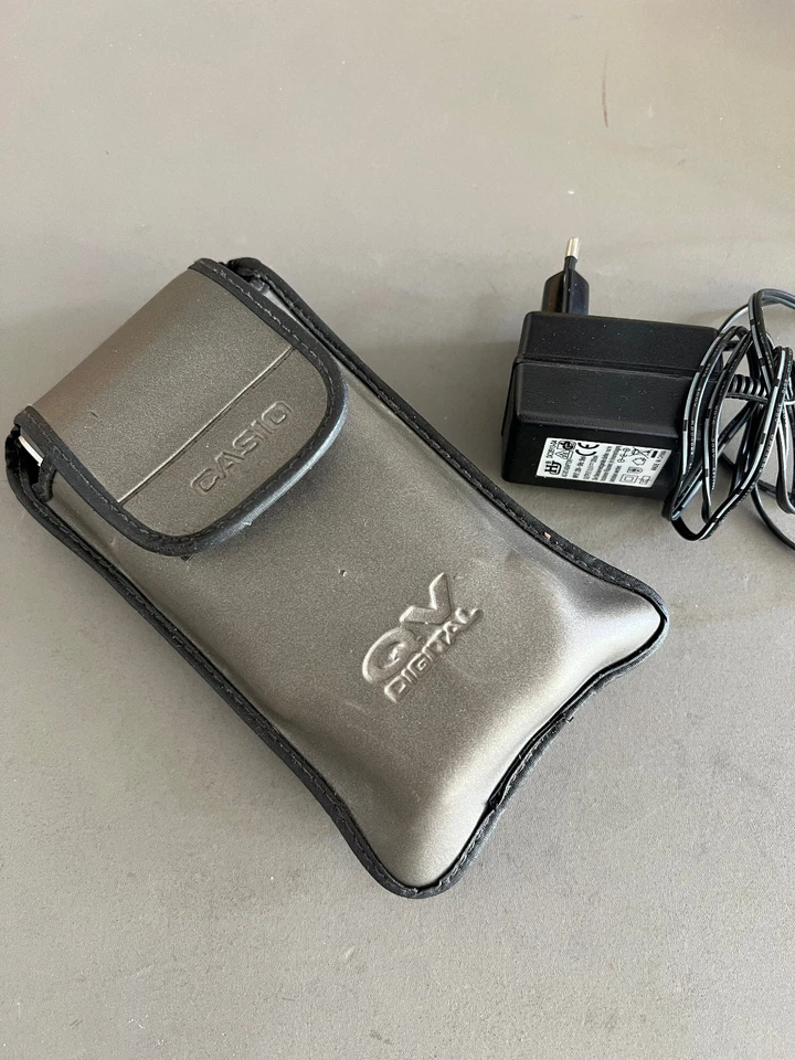 Digital-Kamera CASIO QV-300 - 90er Jahren Fotoapparat digi-Cam 2000 Point Shoot - Bild 4 von 4