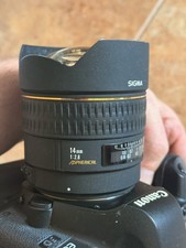 Sigma 14mm F/2.8 EX HSM Aspherical lens for C...