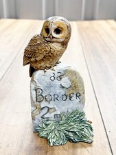 VINTAGE BORDER FINE ARTS  FIGURINE ORNAMENT BIRD OWL TAWNY MILESTONE