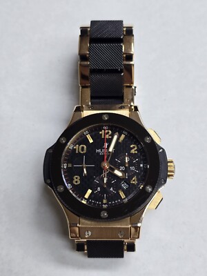 非売品Hublot キーホルダー 2個ブラック、 ピンク quitter_hs-402