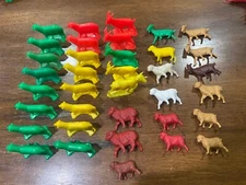 ORIGINAL TIM MEE PLASTICS VINTAGE TOY LOT FARM ANIMALS SHEEP GOATS 32