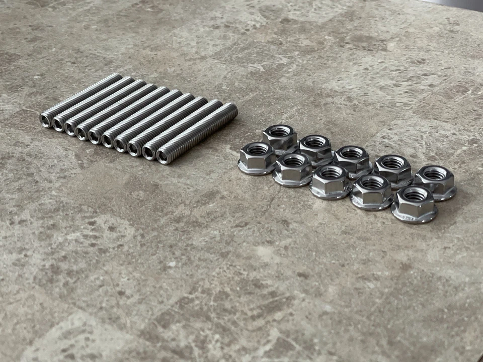 Juego de pernos colector a cabeza de escape de neón SRT4 Foto 3 de 3