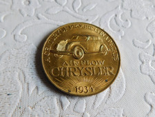 1934 VINTAGE CHICAGO WORLD'S FAIR CHRYSLER CARS MEDAL TOKEN