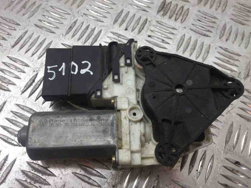 VW GOLF VI 5K1 Fensterhebermotor hinten links 1C0959811C 1.90 Diesel 30544216