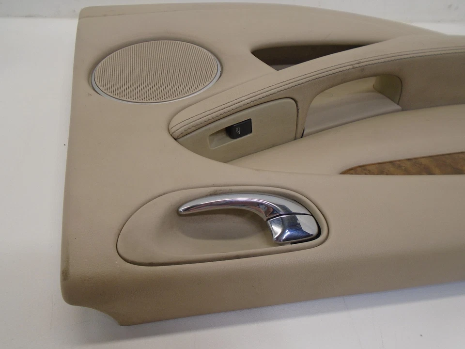 PANEL PUERTA INTERIOR LADO IZQUIERDO CONDUCTOR TRASERO JAGUAR X-TYPE 02-08 BEIGE OEMDK804349  Foto 4 de 4