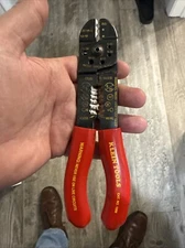 Klein Tools Wire Stripper Cutter Crimper Multi Tool Cat 1000