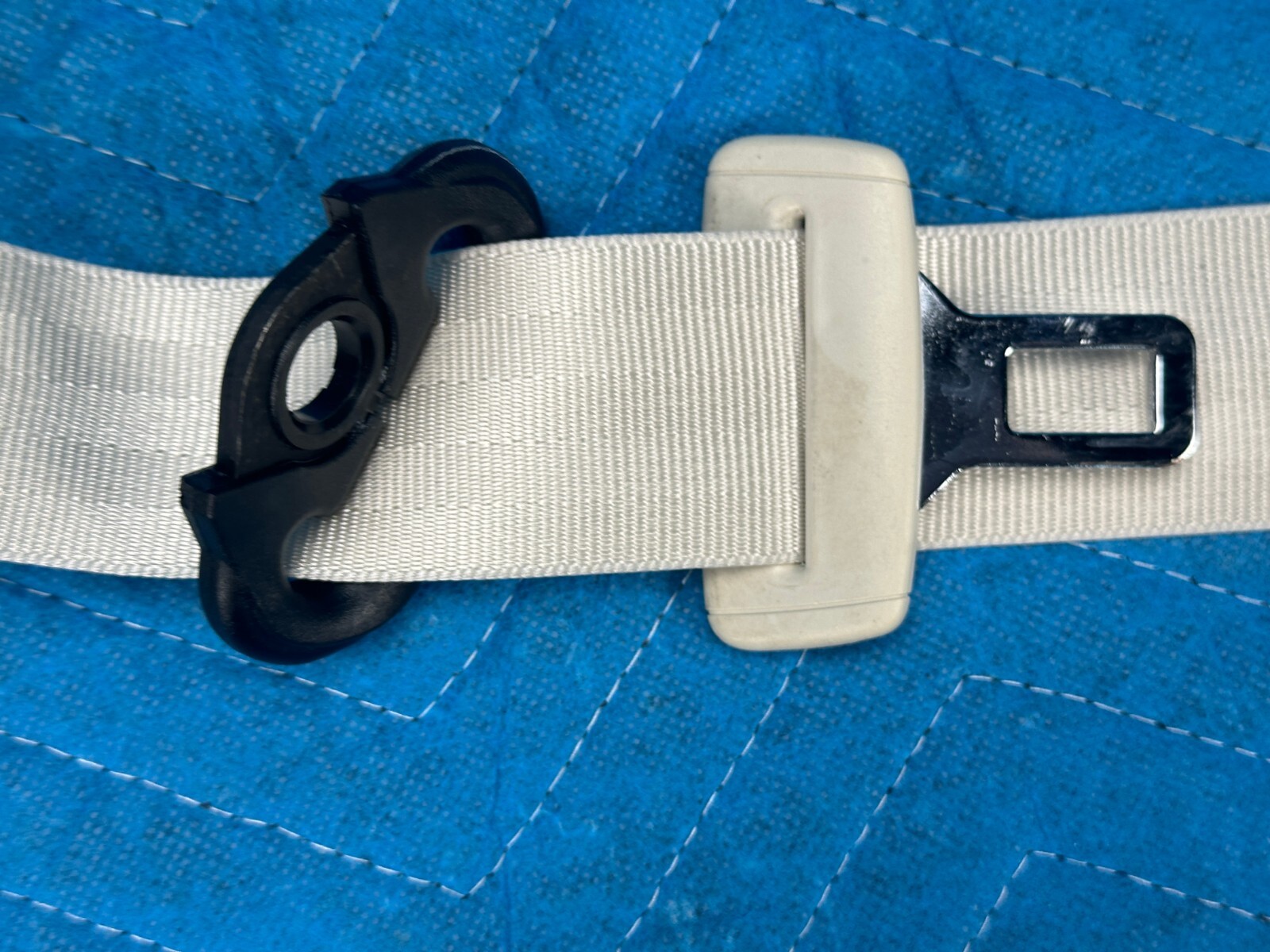 Bentley Continental Flying Spur Front Driver's Seat Belt Ivory 29k 2006-2012 OEM