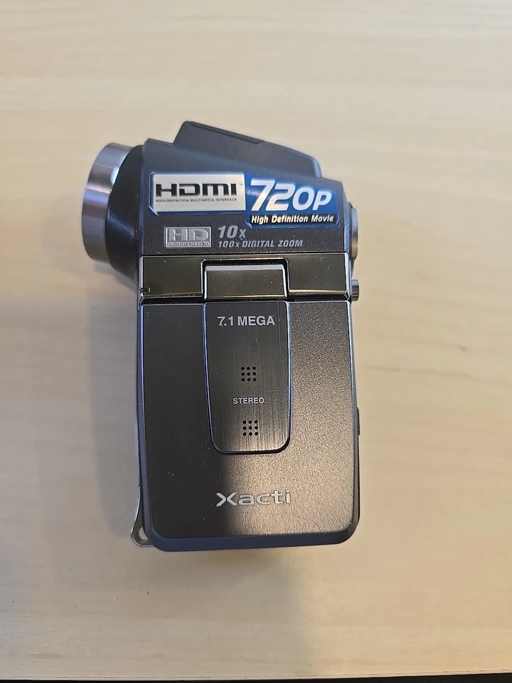 Sanyo Xacti HD1 - Bild 2 von 4