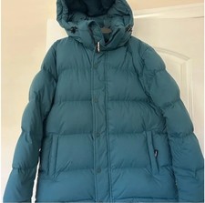 Aritzia Original  The Super Puff  Jacket Gree...