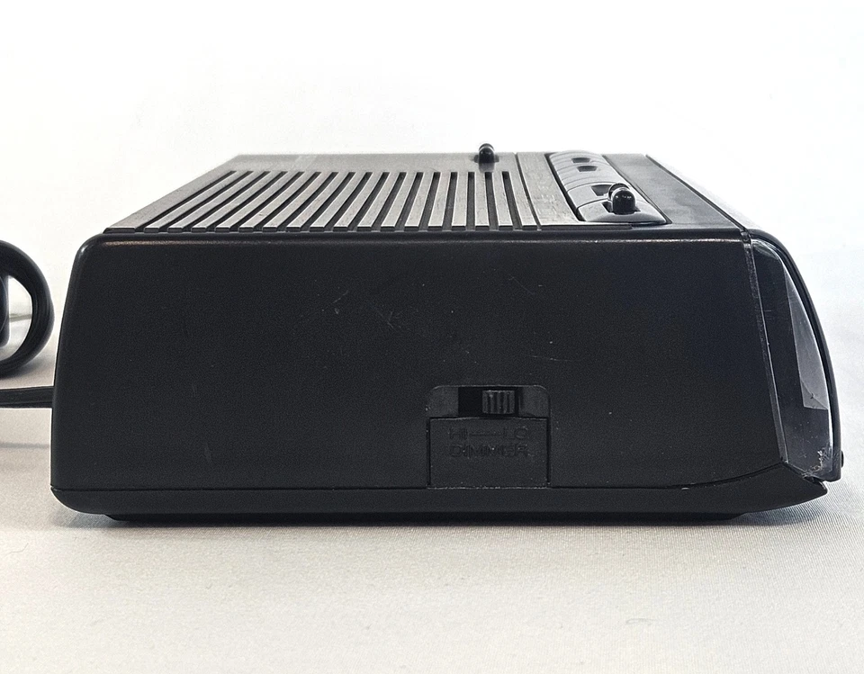 Radio Reloj Vintage Emerson Años 80 Digital Alarma Retro Electrónica Probado Grano Madera Foto 4 de 4