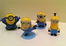 NEW DESPICABLE ME Character & Minion SURPRISE Packs 1-2" ACTION FIGURE w/ STAND