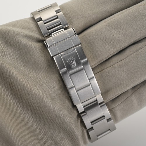 1991 Rolex Submariner Date 16610 Black Dial 40mm Stainless Steel Men's Watch - Picture 9 of 16