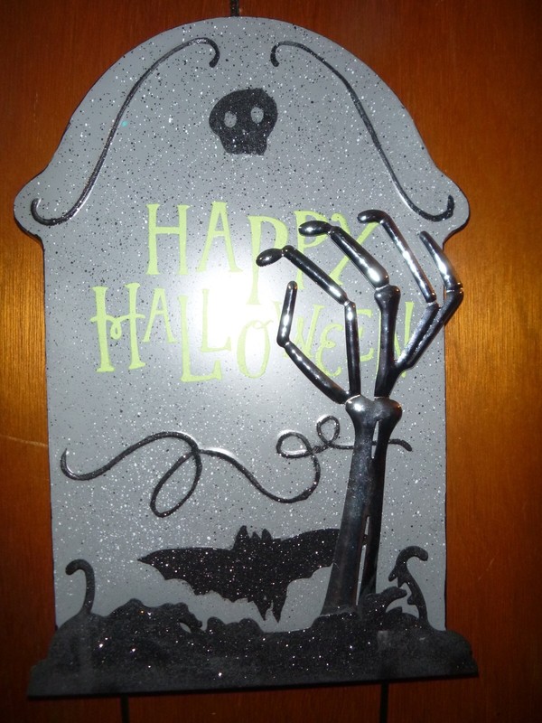 SET of 2 HALLOWEEN METAL TOMBSTONE YARD OR WALL HANGER!!!