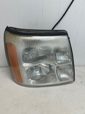 Oem Headlight Assembly Rh Passenger 2005 Cadillac Escalade