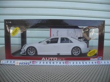 Brand new unopened AUTOart 1 18 Cadillac CTS V Cadillac Plain Body Version AUTOa