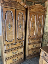 Thomasville 4-piece Bedroom Set - real wood!!