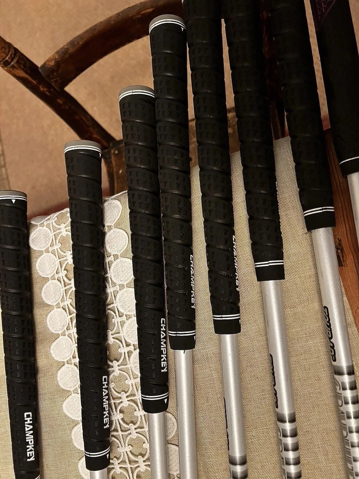 Titleist T250 Irons 4 - GW (8 Irons) Graphite AD 75  Tour  Shafts -  LEFT HANDED - Image 4 of 4