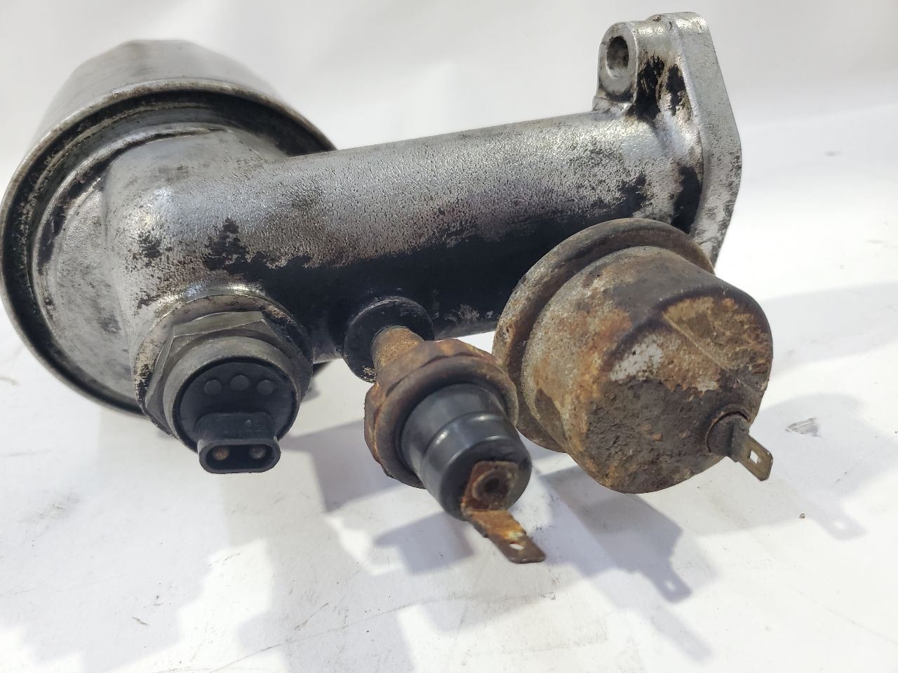 1980 Rolls Royce OEM Oil Filter Housing Base V8 6.75I