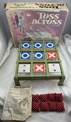 1970 Toss Across Game by Ideal Complete in Good Condition FREE SHIPPING