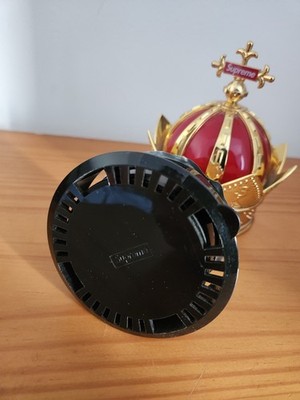 SS19 Supreme Crown Air Freshener Red Gold Plastic Accessory Car