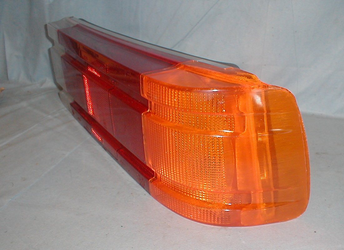 Maserati Biturbo 228 REAR TAIL LAMP Light  343110107