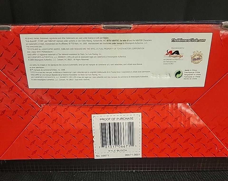 WINNERS CIRCLE 1/24 #18 KYLE BUSCH SNICKERS CAMRY New In Box - Image 4 of 4