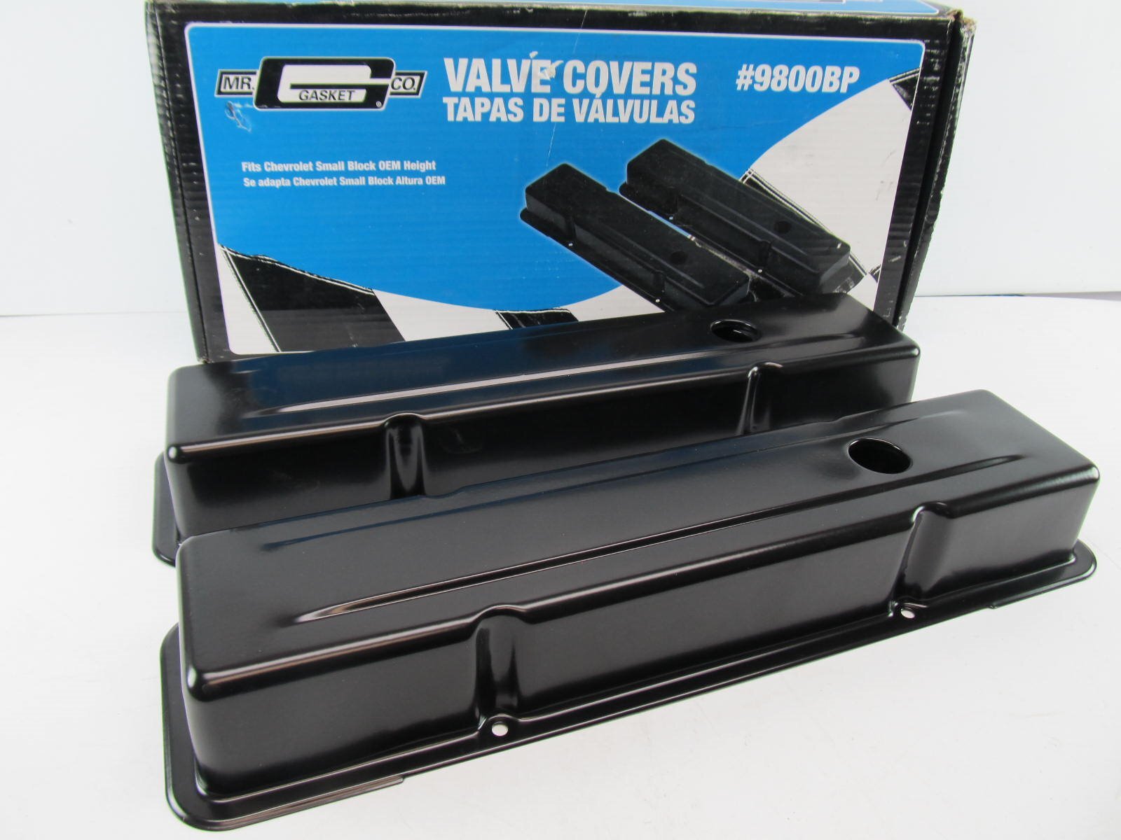 Mr Gasket 9800BP Smooth Top Short Valve Covers W/baffles Flat Black