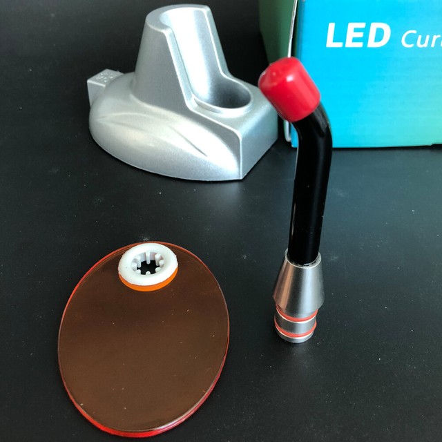 圖片 21 - Dental Digital 10W LED Wireless Orthodontics Curing Light 1500mw/cm+Tip Light CE