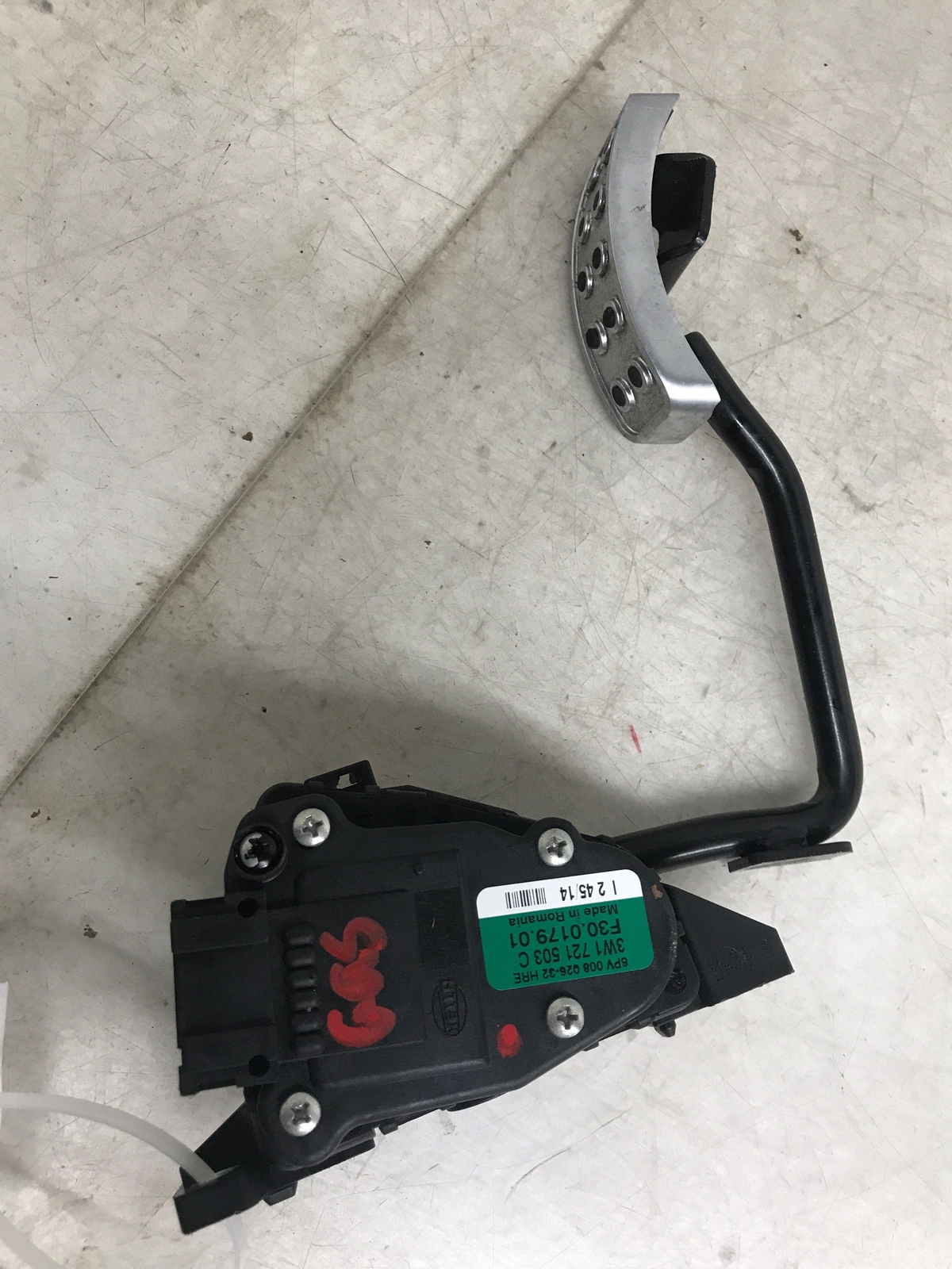 2013 - 2019 BENTLEY FLYING SPUR GAS PEDAL W /ELECTRONIC MODULE 3W1721503C