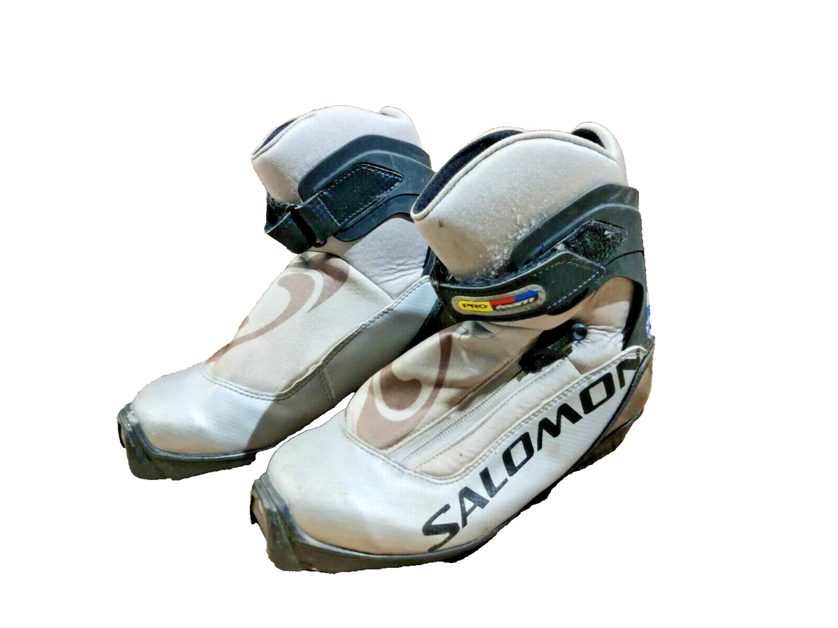 Sns pilot sales skate boots