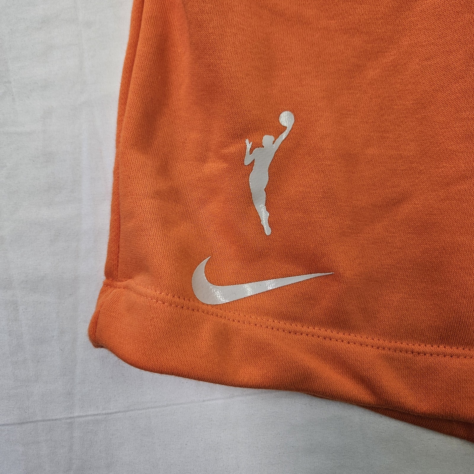 Nike WNBA Basketball Sweat Shorts Orange Mid Rise HF6475 820 Women's Size Large thumbnail 2