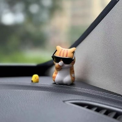 Car Pendant Cute Straw Hat Cat Ornaments Car Rearview Mirror Pendant Interior