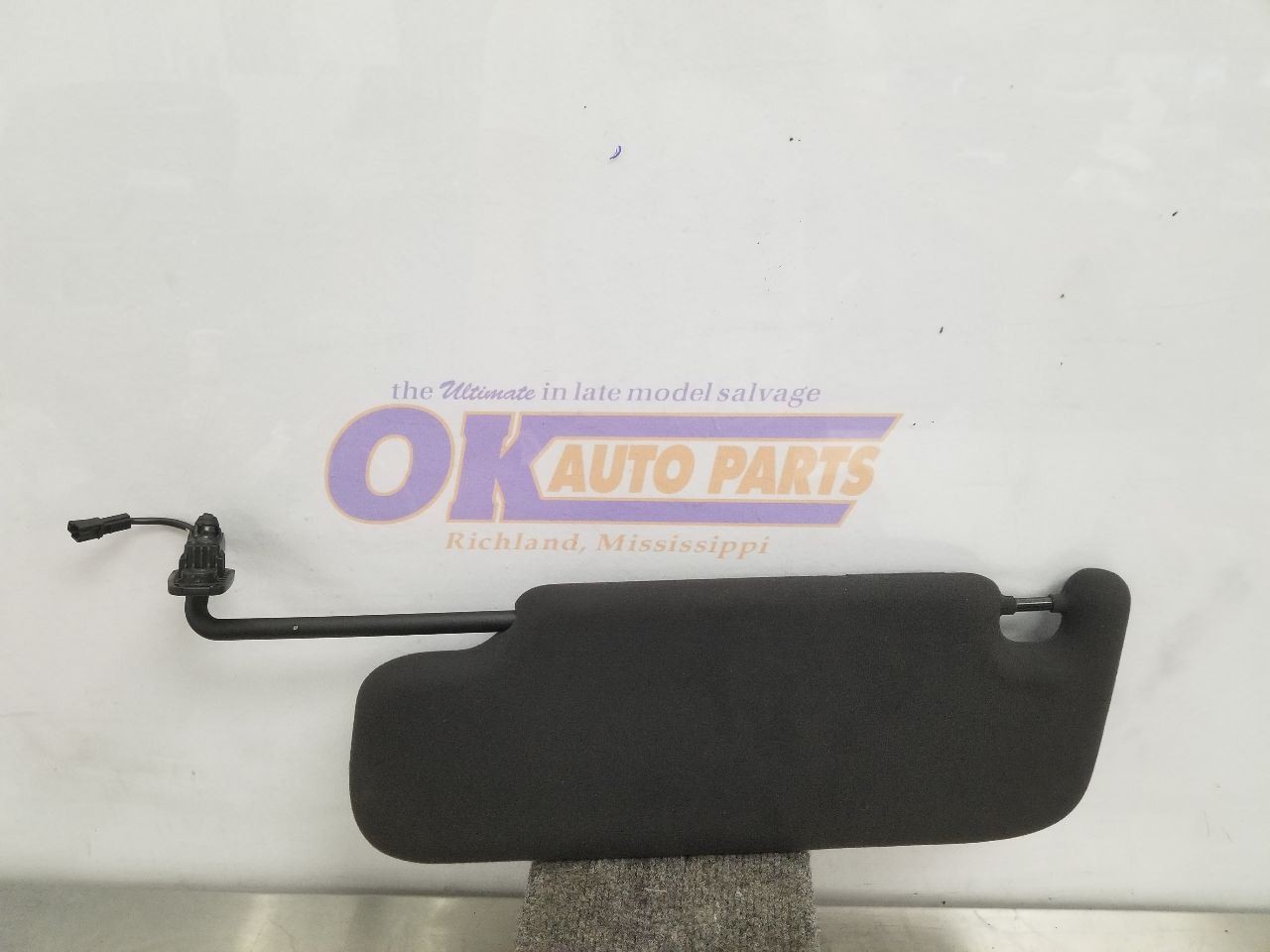 Maserati Levante RIGHT Sun visor