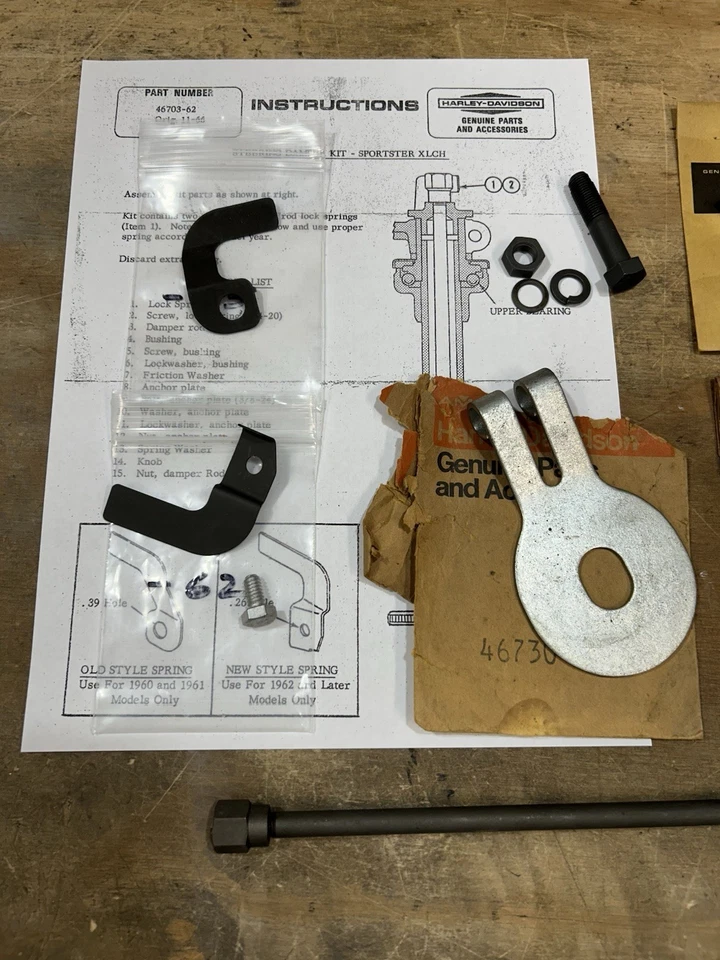 Amortiguador de dirección Harley-Davidson Sportster XLH XLCH XLR, K modelo KH KR Foto 2 de 4