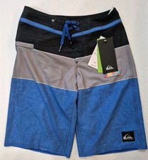 Quiksilver Dryflight Water Repellent Boys Size 24 Striped Boardshort Swim Short