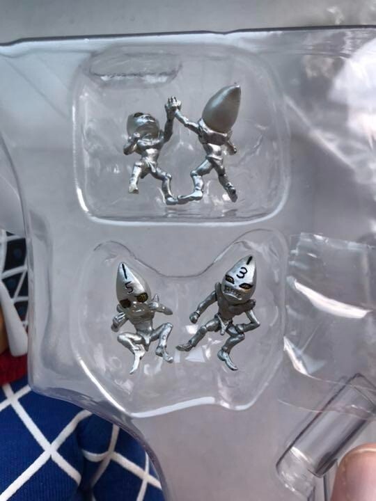 Picture 4 of 6
