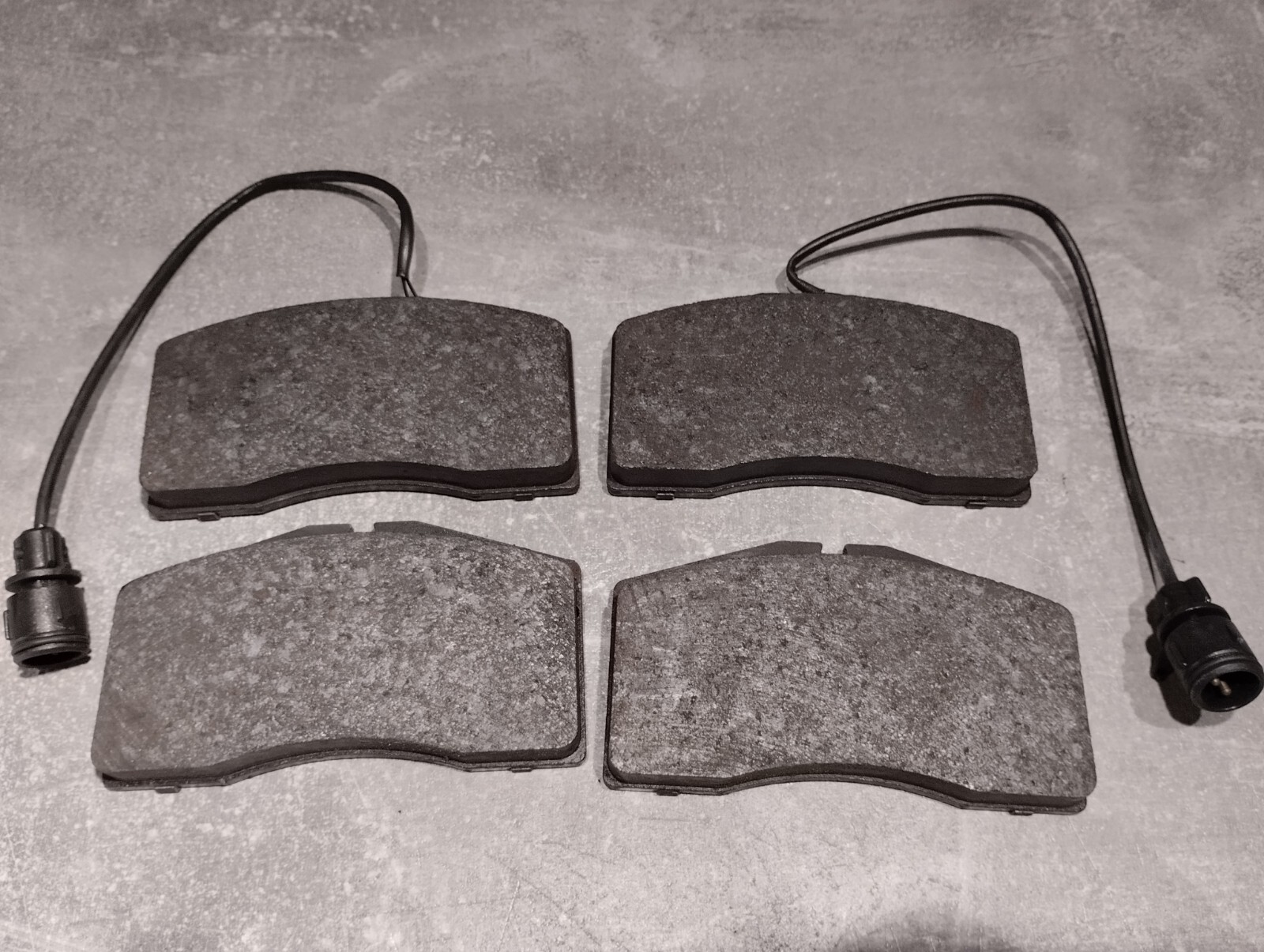 Roadhouse 244802 Front Brake Pads for Audi A8 D2 Quattro 