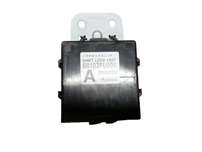 Subaru Impreza Gg GD 2.0 Ej 88183FE000 Shift Lock Unité De Relais Commande Mod - Photo 1/2